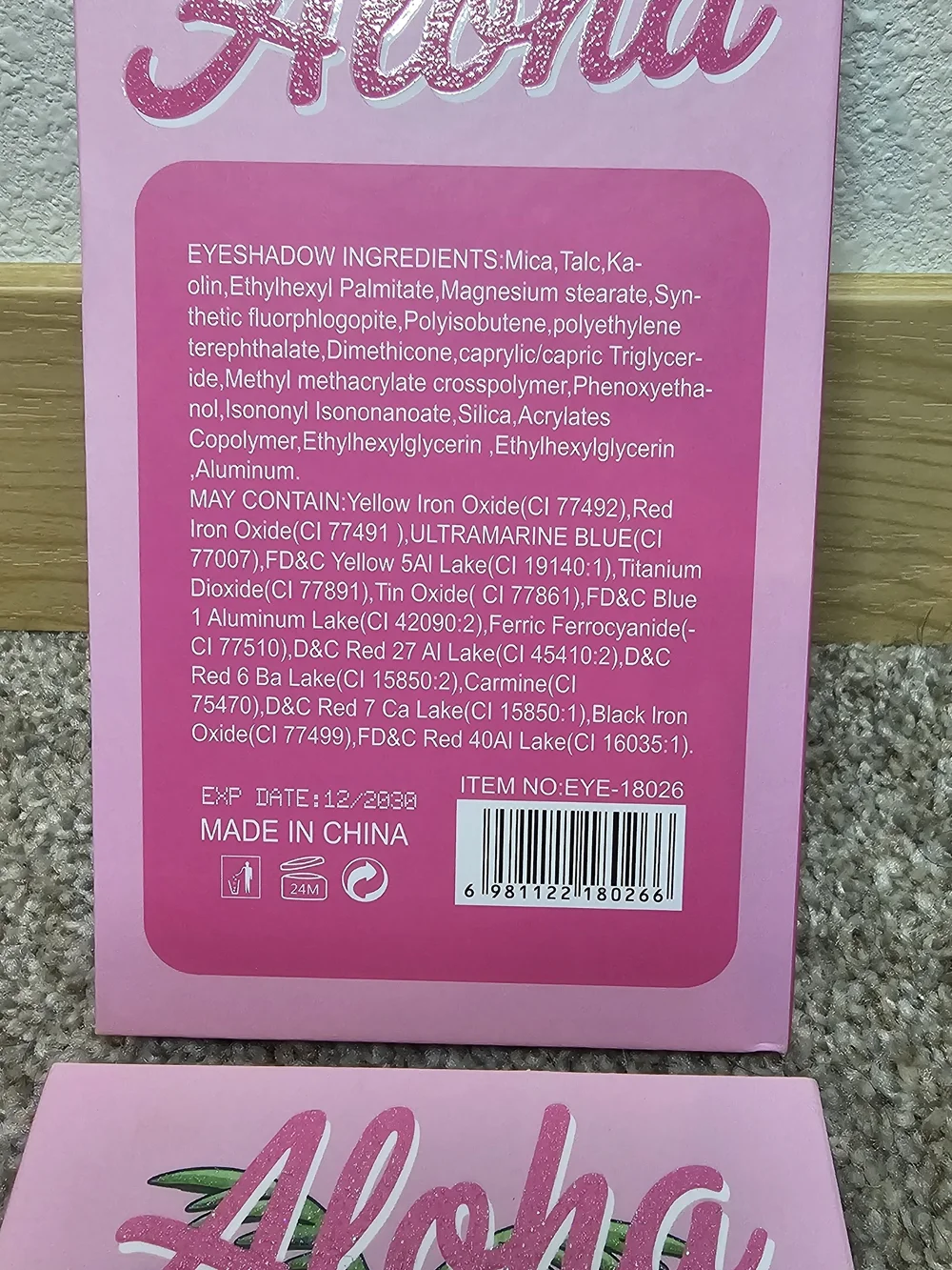 Blue Eyeshadow Palette in Pink Aloha Packaging